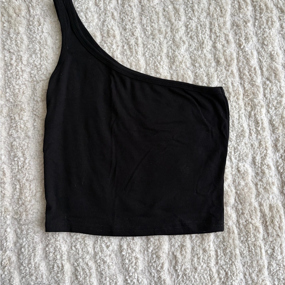 Black One Shoulder Crop Top